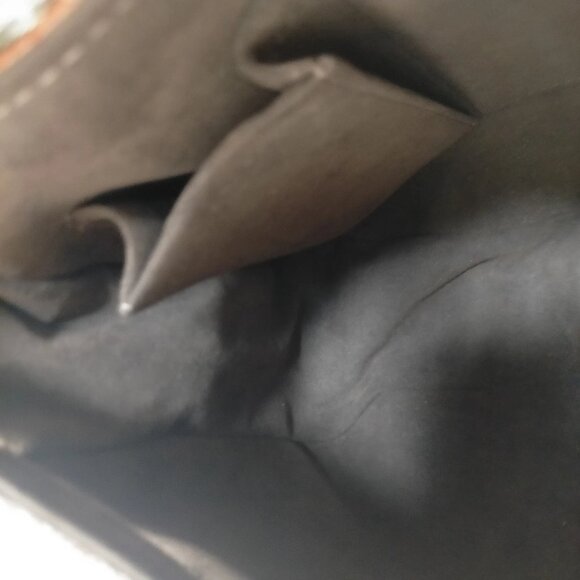 Louis Vuitton Kalahari PM Brown Monogram Shoulder Bag mon-1043-091025 - Picture 12 of 16